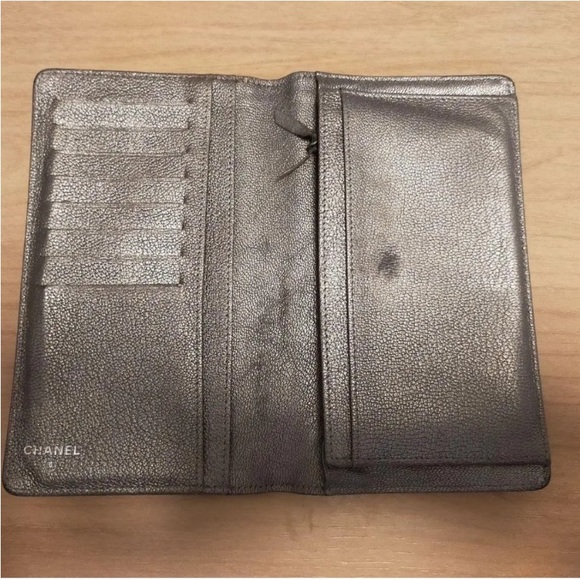 Authentic Chanel Leather Wallet - Picture 4 of 11
